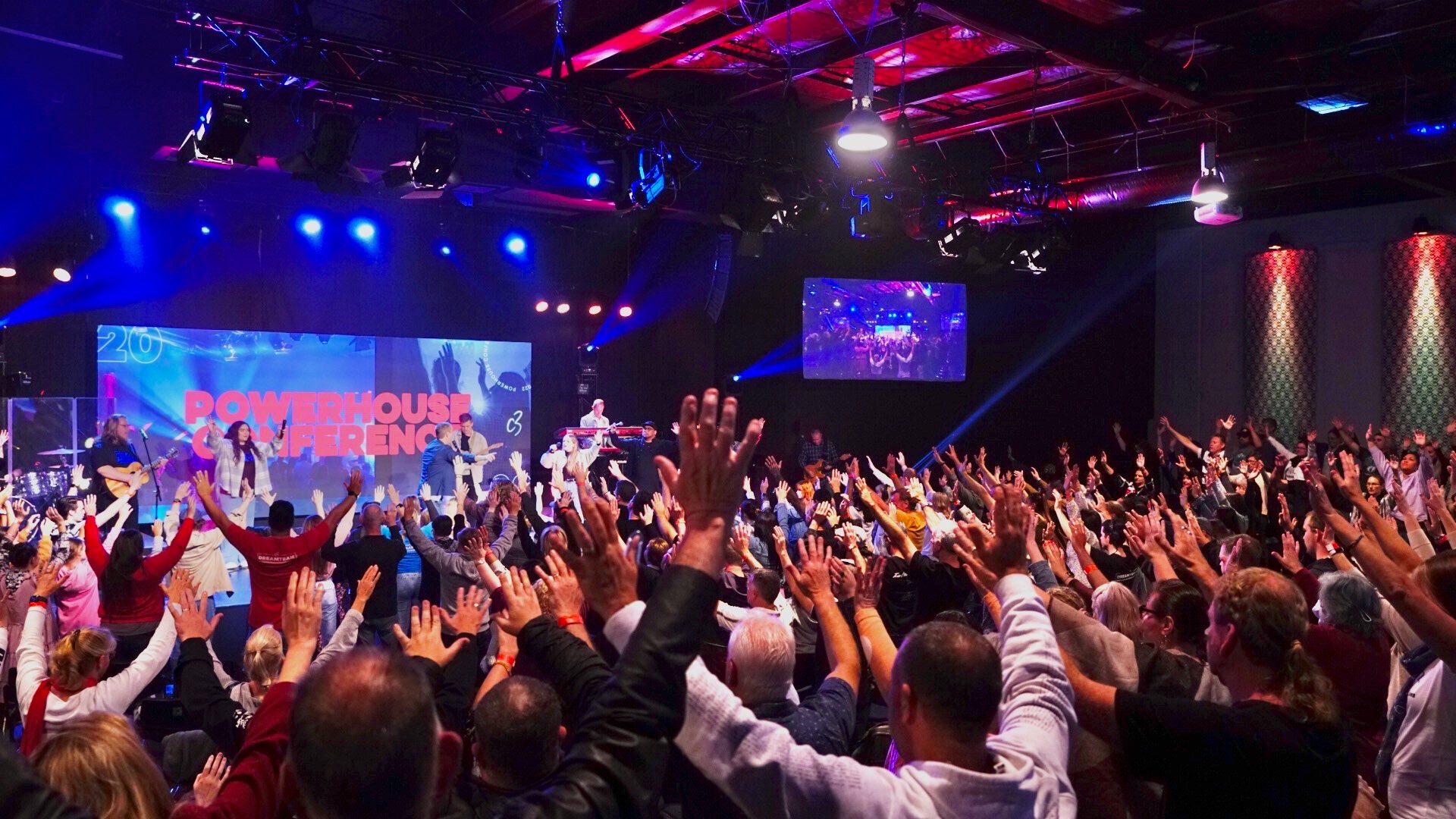 full church